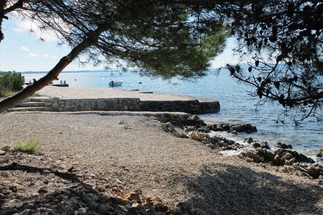 Family Friendly Seaside Apartments Kozino, Zadar - 5749 Petrčane Dış mekan fotoğraf
