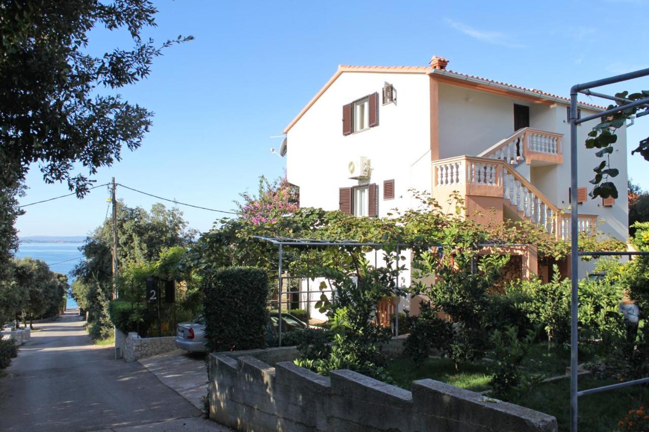 Family Friendly Seaside Apartments Kozino, Zadar - 5749 Petrčane Dış mekan fotoğraf