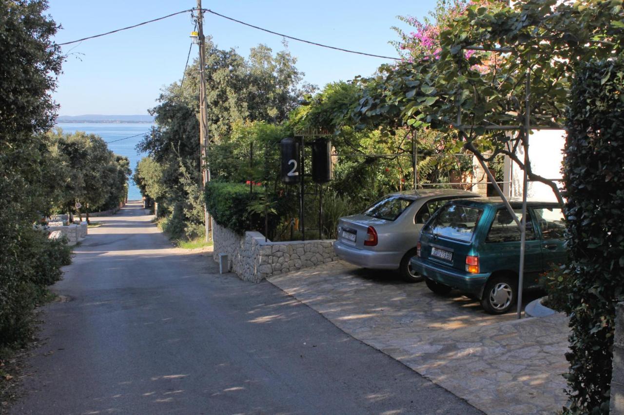 Family Friendly Seaside Apartments Kozino, Zadar - 5749 Petrčane Dış mekan fotoğraf